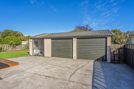 Photo of property in 3 Renata Road, Otaki, 5512