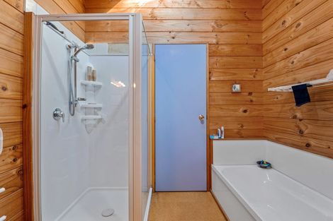 Photo of property in 9 Waikato Place, Tokoroa, 3420