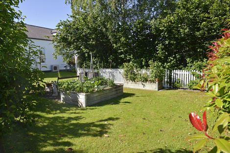 Photo of property in 47 Holloway Street, Carterton, 5713