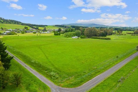 Photo of property in 10 Singleton Street, Waikari, 7420