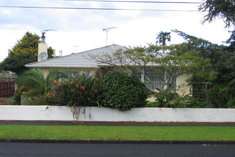 Photo of property in 2/21 Fitzroy Street, Papatoetoe, Auckland, 2104