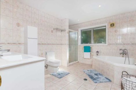 Photo of property in 87 Hendry Avenue, Hillsborough, Auckland, 1042