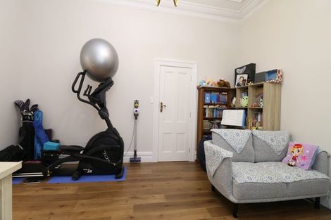 Photo of property in 72 Owens Road, Epsom, Auckland, 1023