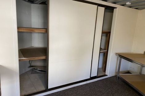 Photo of property in 2/31 Clovelly Road, Bucklands Beach, Auckland, 2012