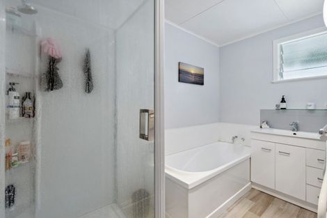 Photo of property in 26a Main Road, Tirau, 3410