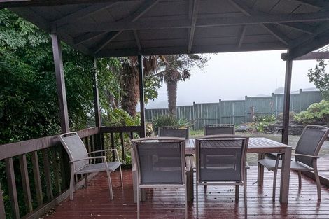 Photo of property in 15 Loloma Drive, Half Moon Bay, Auckland, 2012