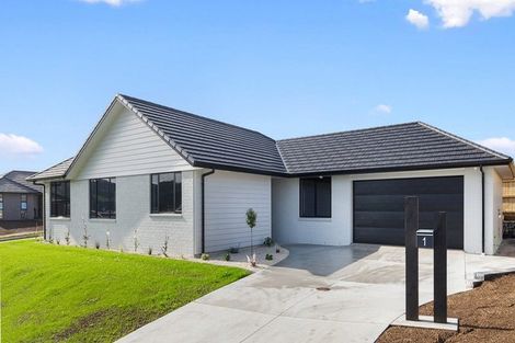 Photo of property in 1 James Elliot Way, Pokeno, 2402