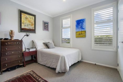 Photo of property in 49 Lakeside Terrace, Omokoroa, 3114