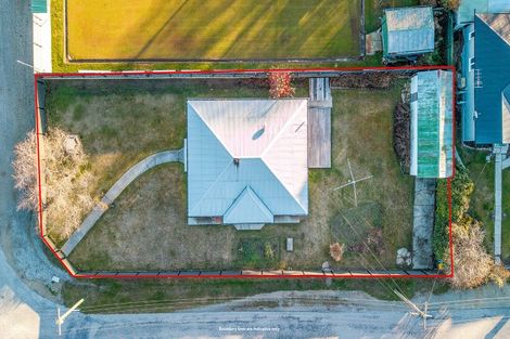 Photo of property in 1 Plunket Street, Omakau, 9376