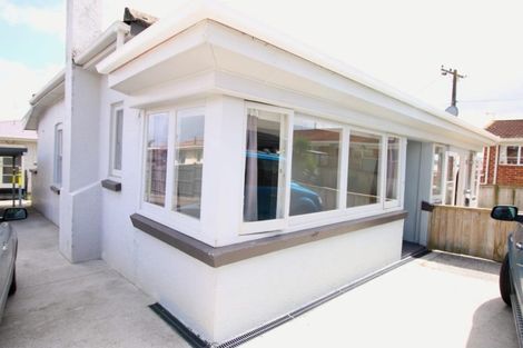 Photo of property in 27a West Coast Road, Glen Eden, Auckland, 0602