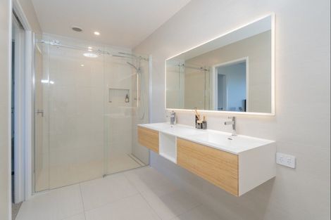 Photo of property in 9 Awatea Drive, Whitianga, 3510