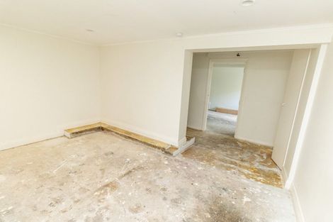Photo of property in 101 Kenmore Street, Newlands, Wellington, 6037
