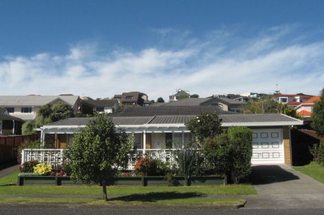 Photo of property in 1/62 Aberfeldy Avenue, Highland Park, Auckland, 2010