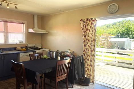 Photo of property in 51 Donnelley Drive, Wainuiomata, Lower Hutt, 5014