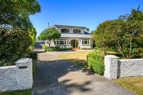 Photo of property in 10 Elmira Avenue, Hokowhitu, Palmerston North, 4410