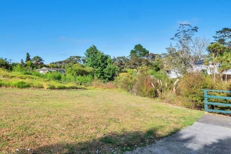 Photo of property in 60 Tiri Tiri Road, Birkdale, Auckland, 0626