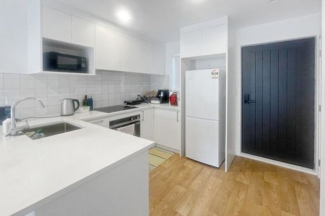 Photo of property in 9/30 Bowater Place, Manurewa, Auckland, 2102