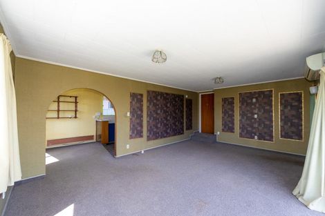 Photo of property in 30 Shortland Street, Tamatea, Napier, 4112