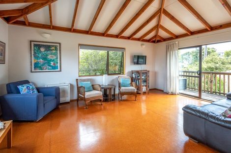Photo of property in 25 Tawa Street, Oneroa, Waiheke Island, 1081