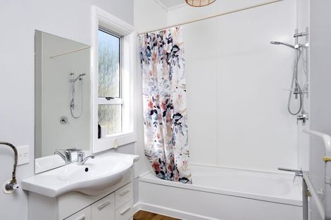 Photo of property in 23 Franklyn Street, Nelson South, Nelson, 7010