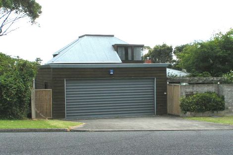 Photo of property in 15 Francis Street, Hauraki, Auckland, 0622
