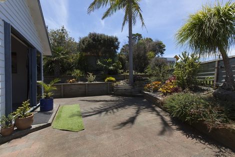 Photo of property in 300 State Highway 10, Cable Bay, 0420