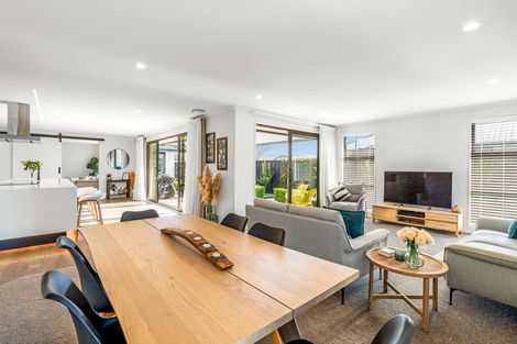 Photo of property in 54 The Esplanade, Pegasus, 7612