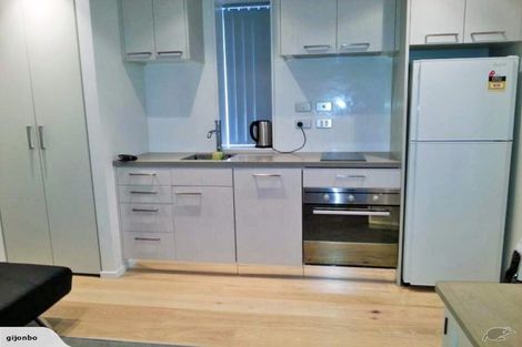 Photo of property in Queen's Residences, 2004/8 Airedale Street, Auckland Central, Auckland, 1010