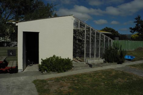 Photo of property in 14 Rhodes Street, Waimate, 7924