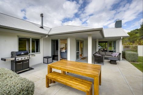 Photo of property in 143 Kent Terrace, Taradale, Napier, 4112
