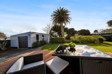 Photo of property in 52 Puriri Street, Hawera, 4610