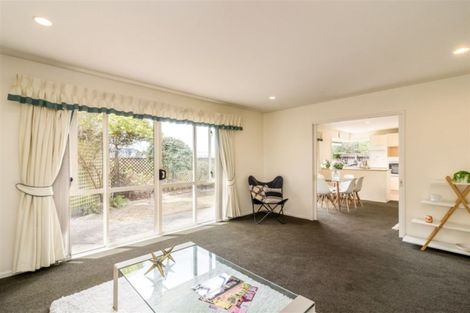 Photo of property in 15a Fieldmoor Place, Parklands, Christchurch, 8083