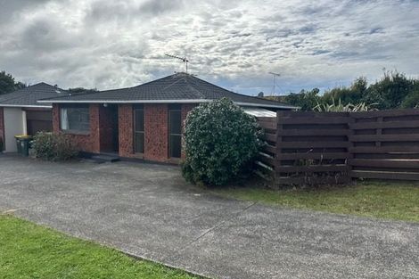 Photo of property in 1/51 Shakespeare Road, Milford, Auckland, 0620