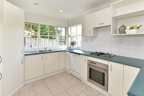 Photo of property in 56 Spencer Road, Pinehill, Auckland, 0632