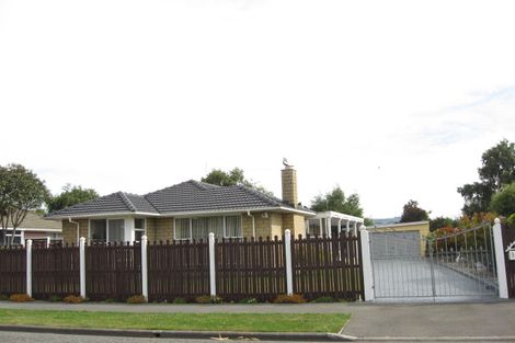 Photo of property in 37 Frensham Crescent, Woolston, Christchurch, 8062