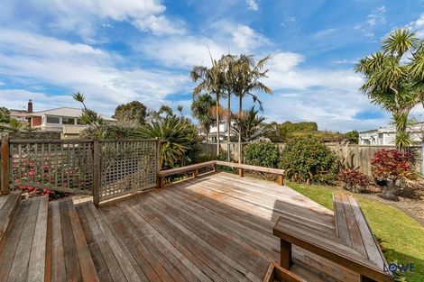 Photo of property in 4 Rattray Street, Devonport, Auckland, 0624