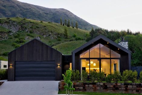 Photo of property in Kawarau Heights, 83 Kawarau Heights Boulevard, Lake Hayes, Queenstown, 9304