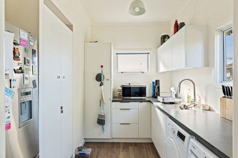 Photo of property in 48b Richmond Street, Waitara, 4320