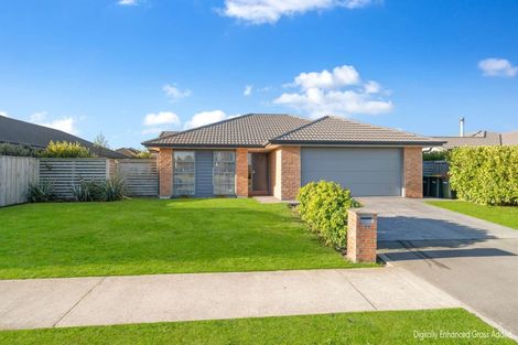 Photo of property in 39 Faringdon Boulevard, Rolleston, 7615