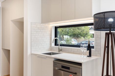 Photo of property in 1/276 Barbadoes Street, Christchurch Central, Christchurch, 8011
