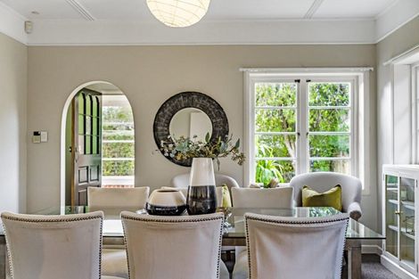 Photo of property in 13 Horotutu Road, Greenlane, Auckland, 1061