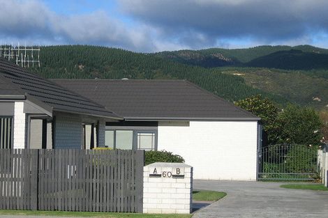 Photo of property in 60a Arawhata Road, Paraparaumu, 5032
