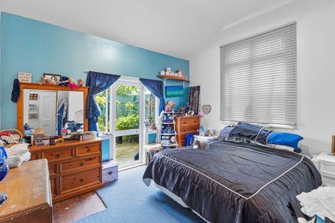 Photo of property in 32 Cuba Street, Marton, 4710