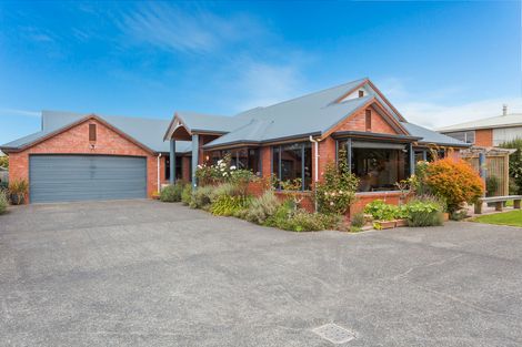 Photo of property in 10 Fenty Place, Mosgiel, 9024