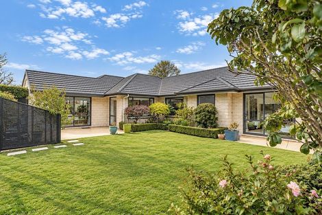 Photo of property in 16 Limes Avenue, Parklands, Christchurch, 8083