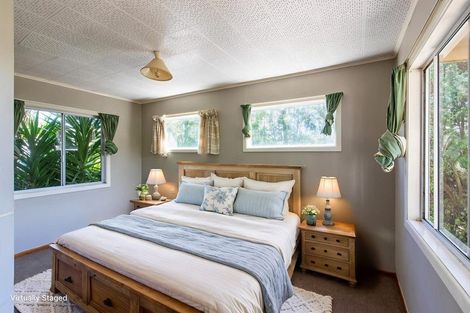 Photo of property in 30 Church Street, Waipawa, 4210