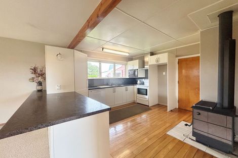 Photo of property in Selwyn Lake Road, Leeston, 7683