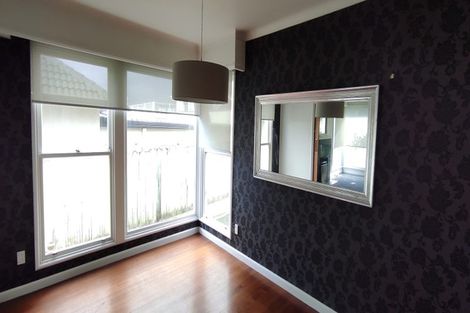 Photo of property in 24 Takutai Avenue, Bucklands Beach, Auckland, 2012
