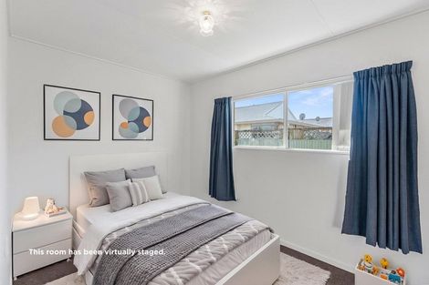 Photo of property in 62b Te Rauparaha Street, Otaki, 5512