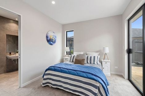 Photo of property in 61 Symes Drive, Red Beach, 0932